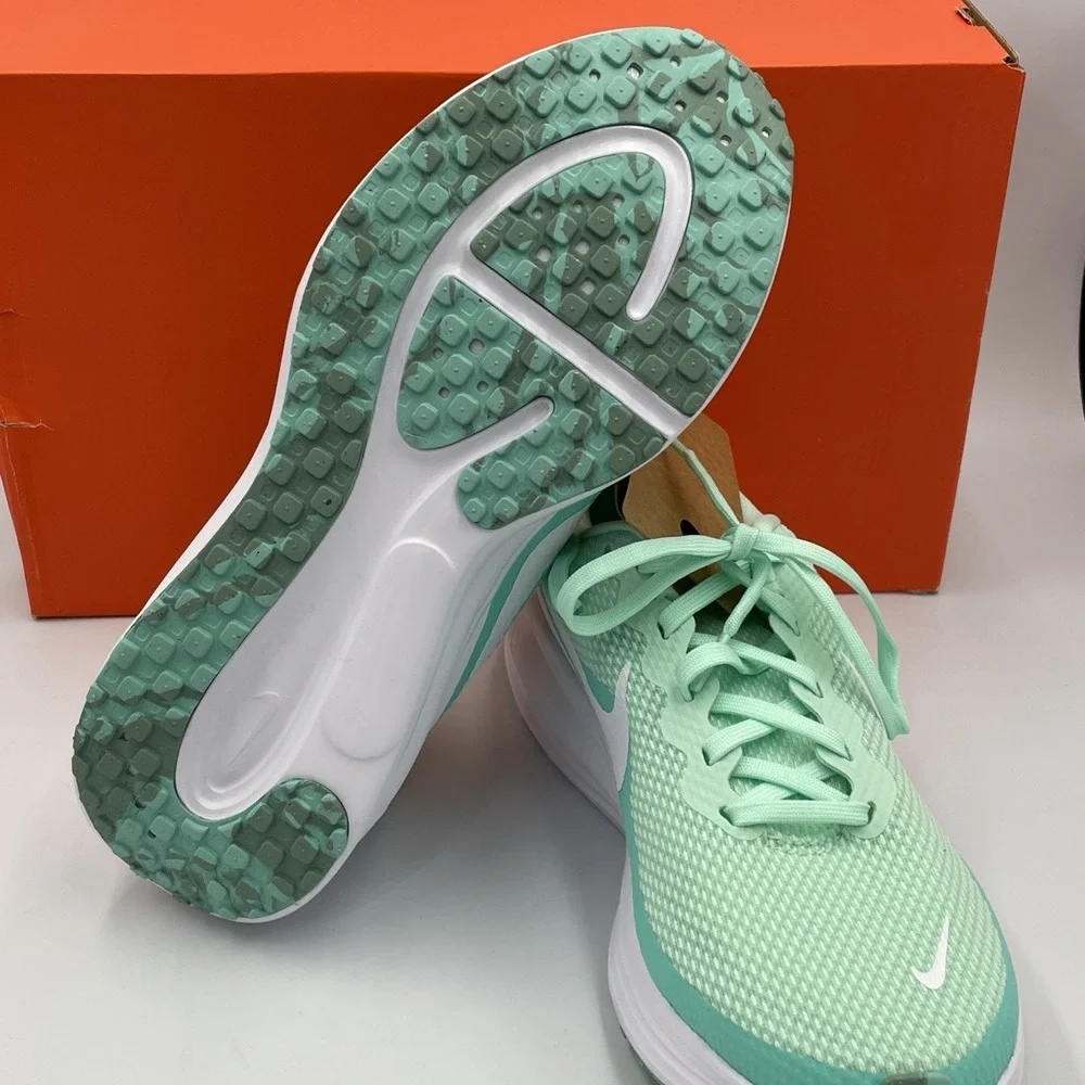 Nike Revolution 8 NN Mint Foam/White Womens Running Shoes Sz 6.5 NEW HJ8485-300‎